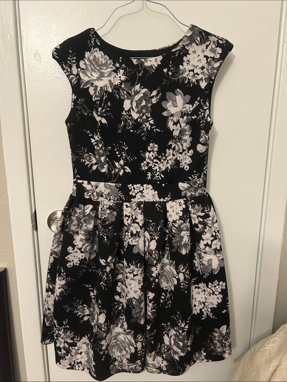 Emerald Sundae Black and White Floral Pleated Fit-and-Flare Dress